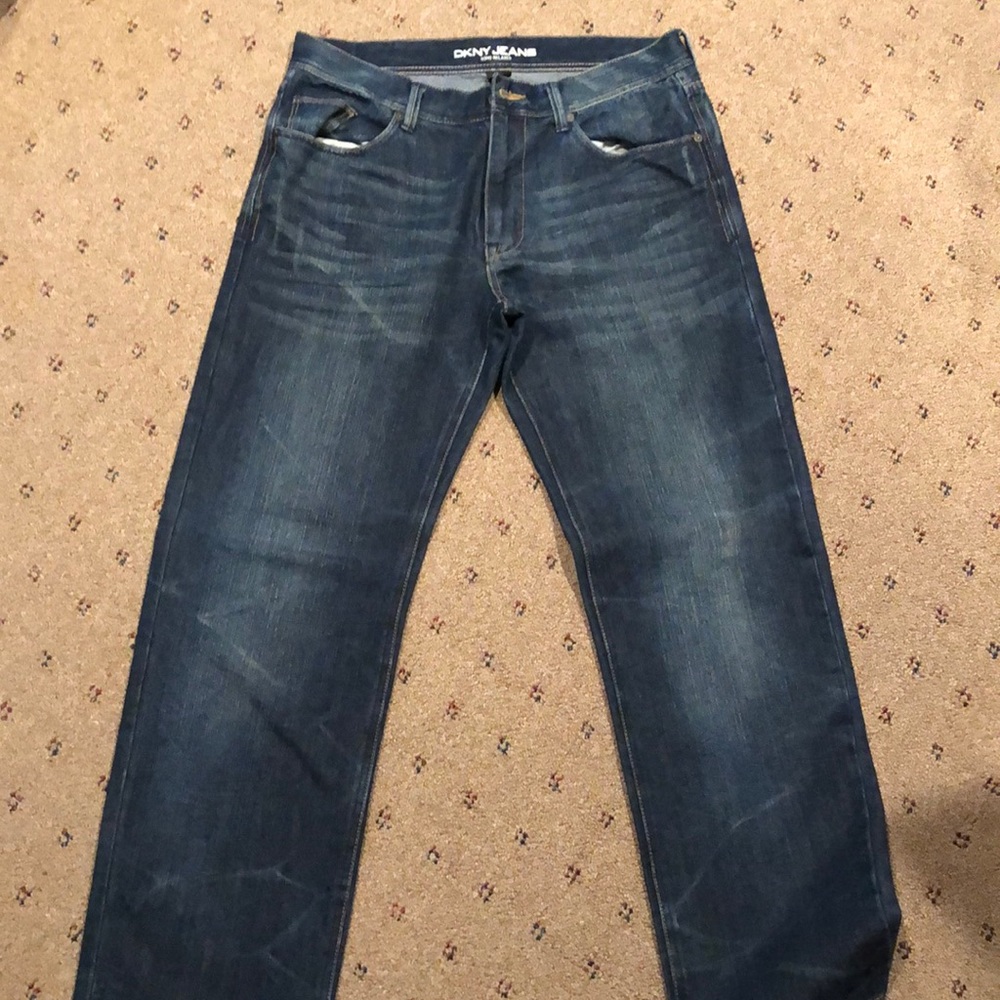 Men’s DKNY jeans. Size 34/32